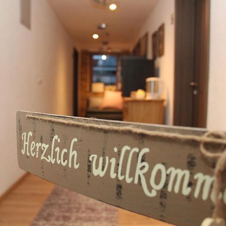 Gaestehaus Chaplin ケンプテン エクステリア 写真